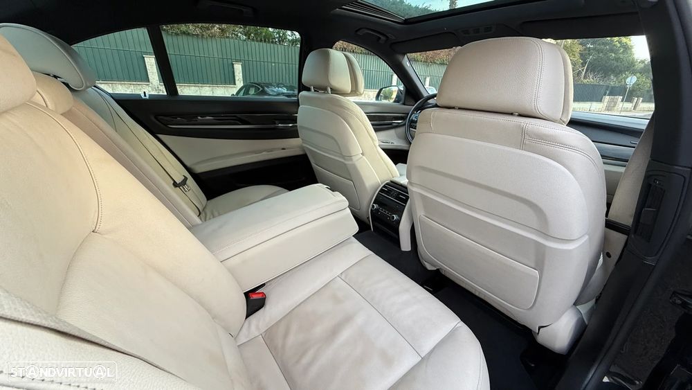 BMW 730 Ld BluePerformance Edition Exclusive - 11