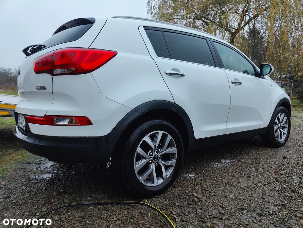 Kia Sportage 2.0 CRDI 4WD Dream-Team Edition - 39
