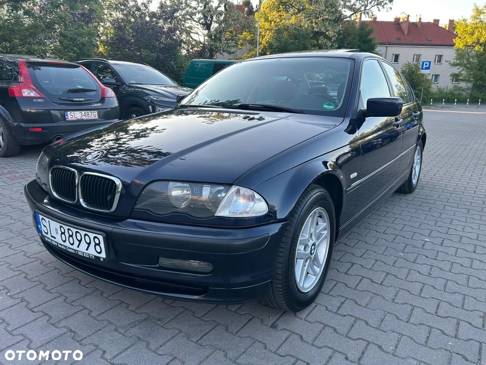 BMW 3