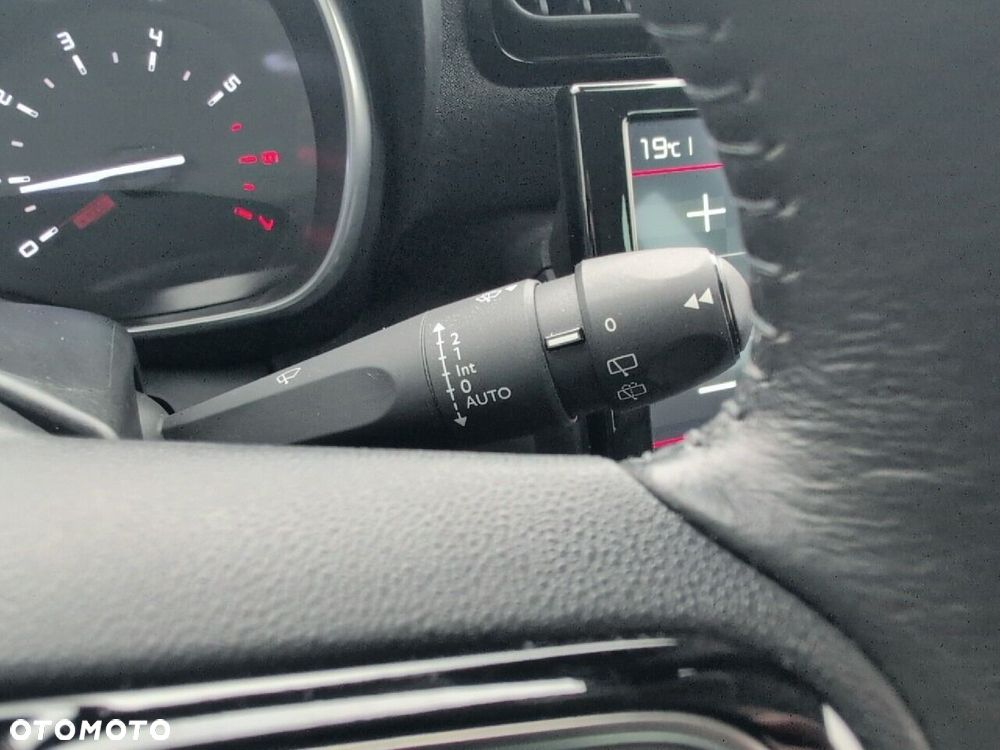 Citroën C3 Aircross 1.2 PureTech GPF Shine S&S EAT6 - 16