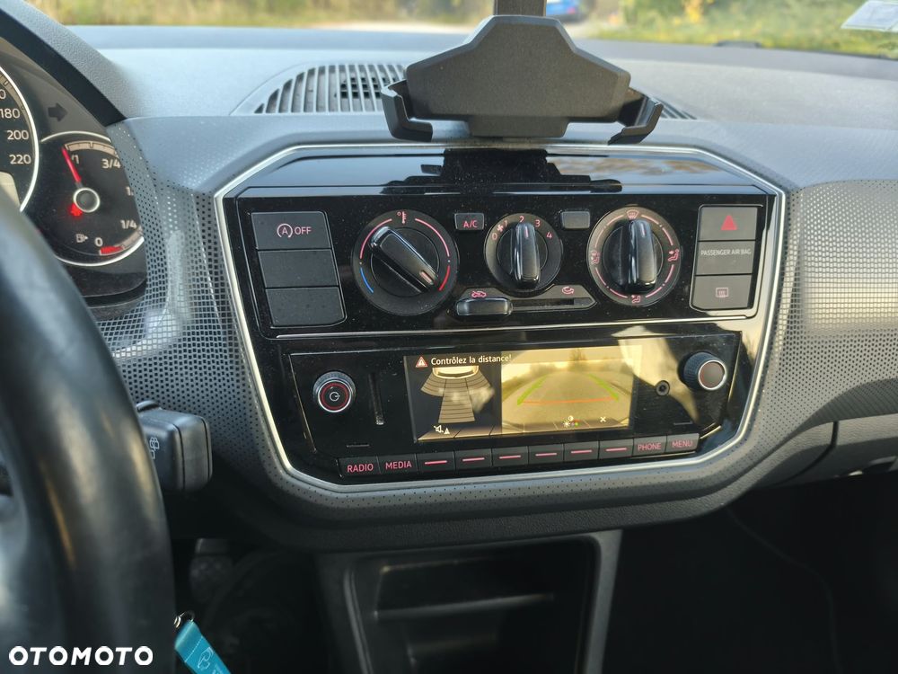 Volkswagen up! IQ.DRIVE - 11