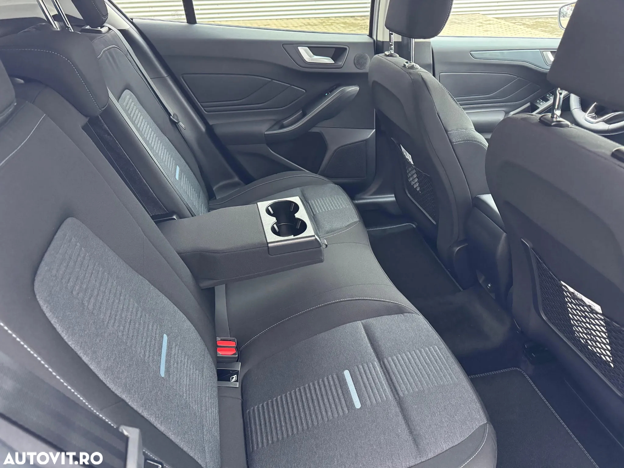 Ford Focus 1.0 EcoBoost MHEV Active X - 10