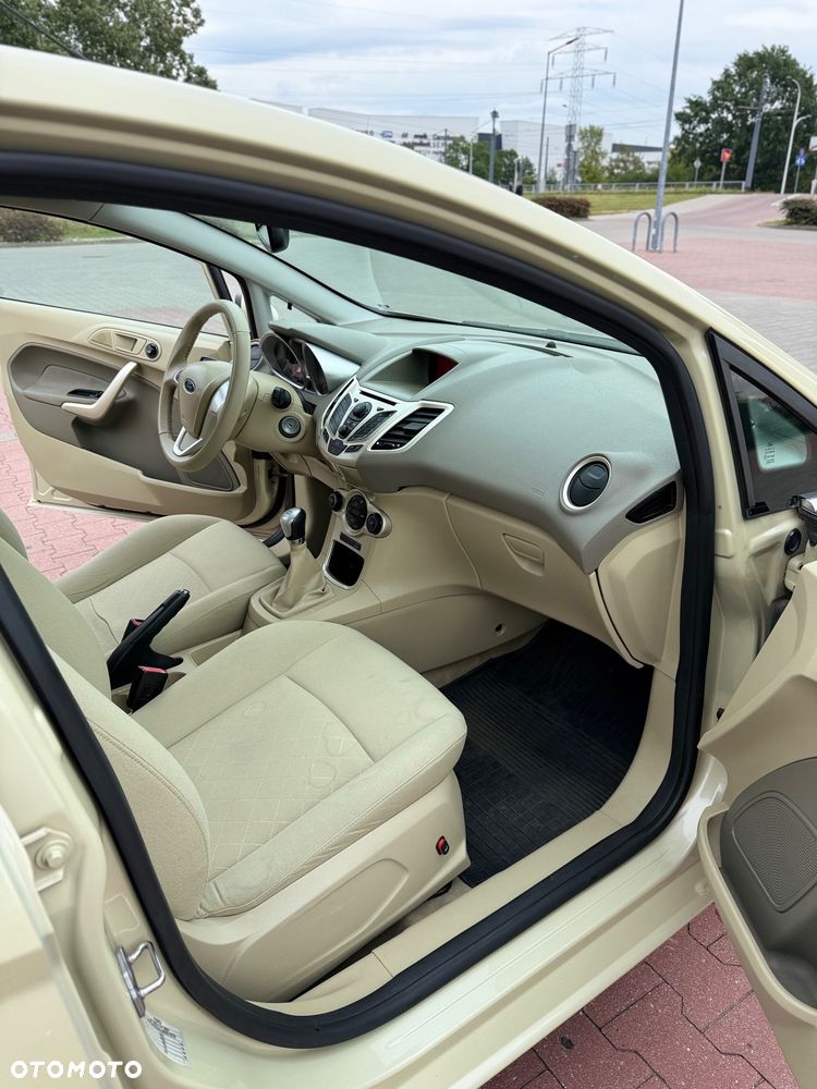 Ford Fiesta 1.25 Ghia - 4