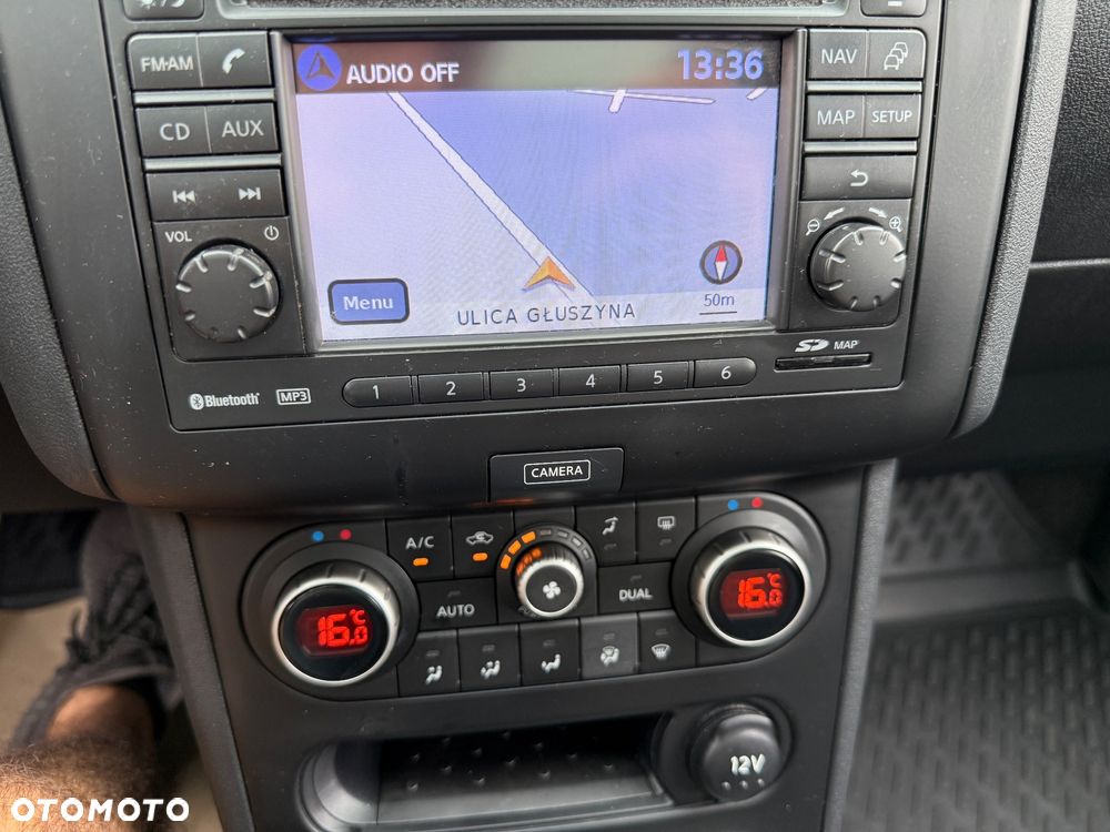 Nissan Qashqai+2 - 30