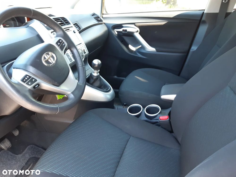 Toyota Verso 1.8 7-Sitzer Life - 8