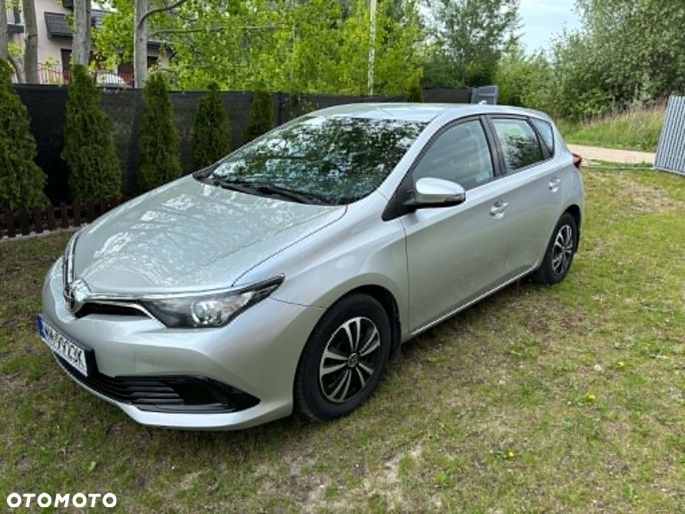 Toyota Auris 1.33 VVT-i Active - 1