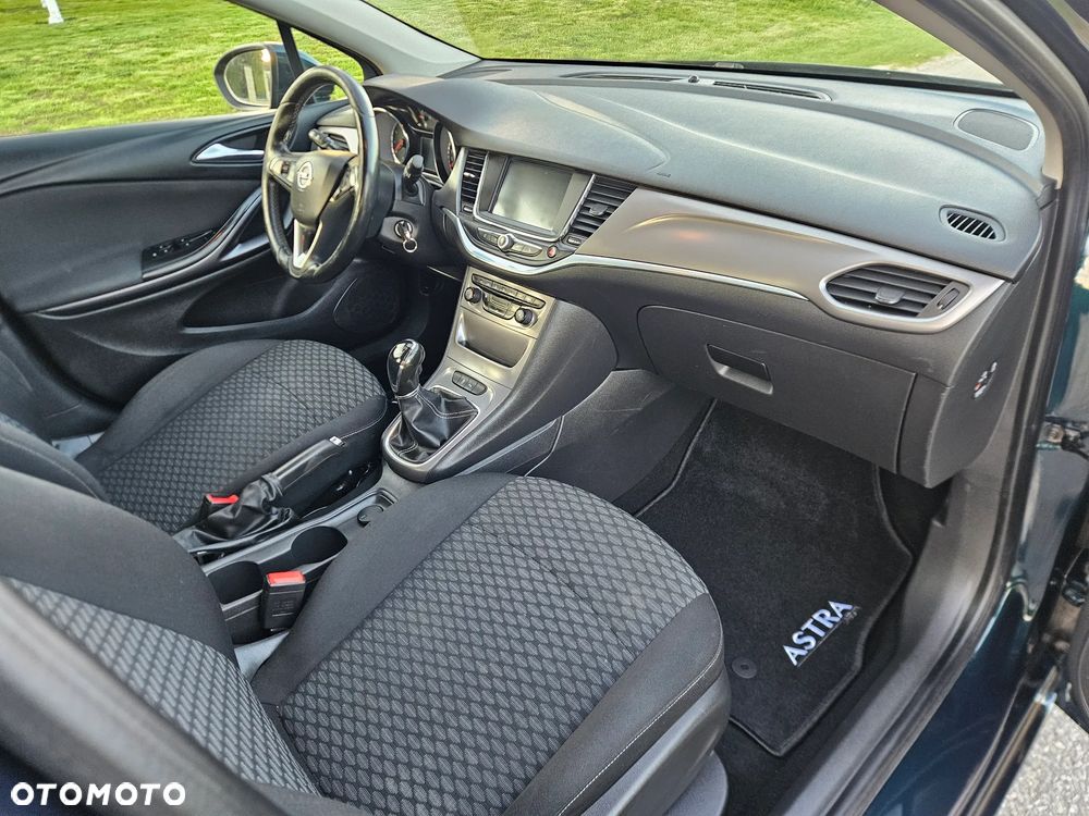 Opel Astra 1.4 Turbo Edition - 17