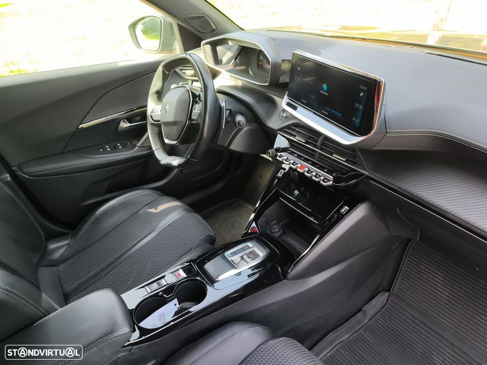 Peugeot 2008 1.5 BlueHDi GT Line EAT8 - 6