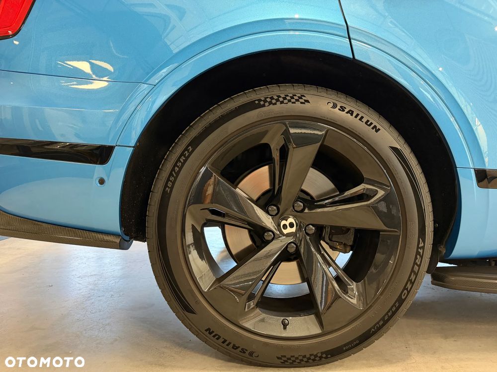 Bentley Bentayga W12 - 11