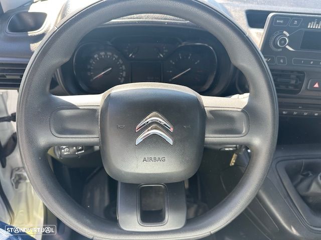 Citroën BERLINGO 3 LUGARES CX.6 VELOCIDADES - 10