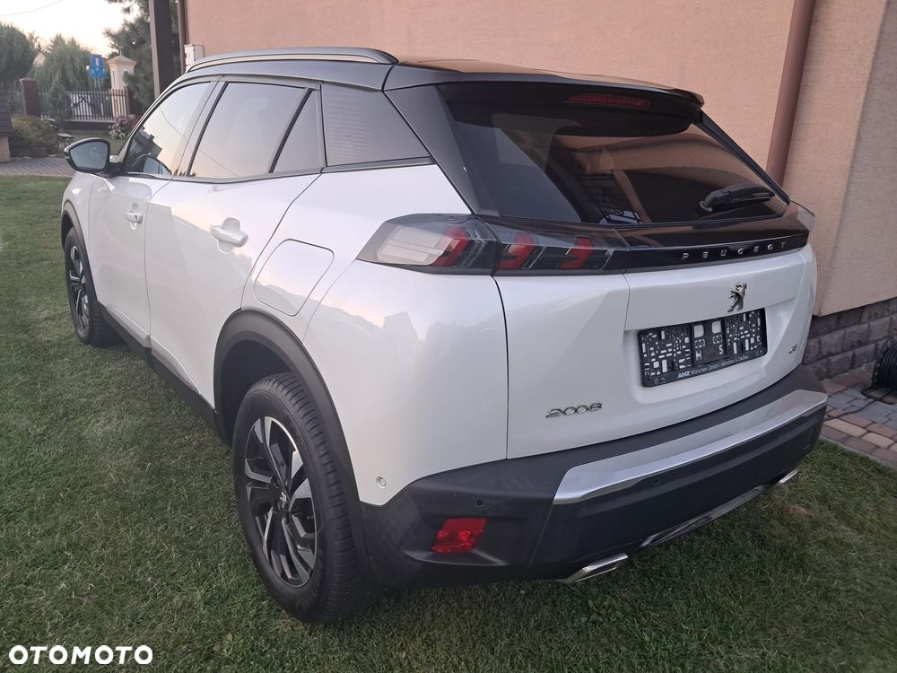 Peugeot 2008 PureTech 130 EAT8 GT - 5