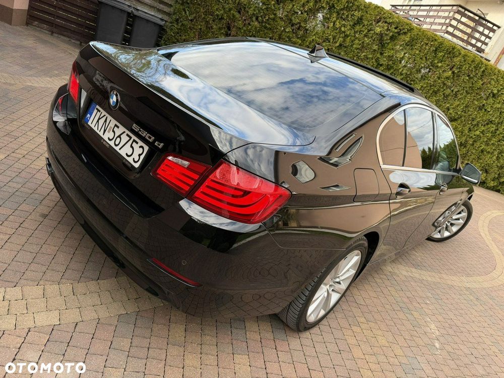 BMW Seria 5 530d - 31