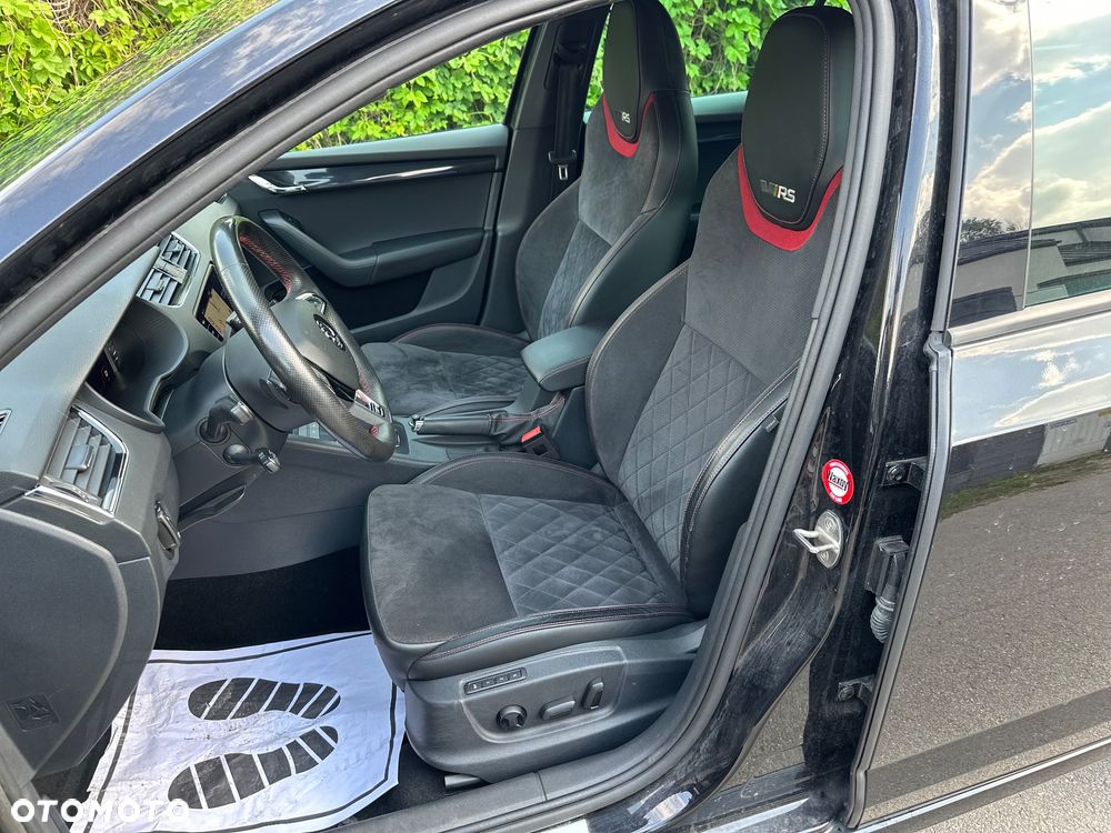 Skoda Octavia 2.0 TDI DSG 4x4 RS - 28