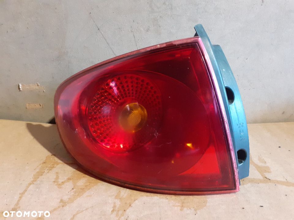 LAMPA TYLNA TYŁ LEWA SEAT ALTEA ORYGINAŁ WYSYŁKA! - 1