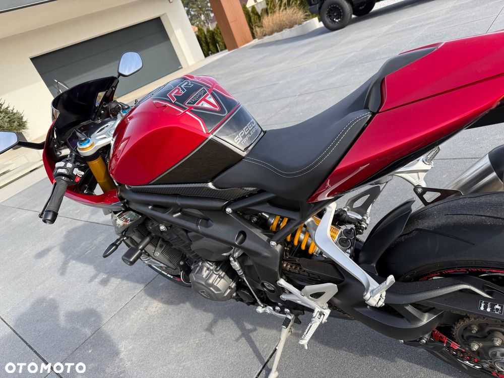 Triumph Speed Triple - 16