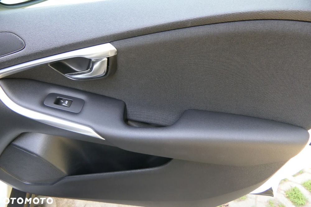 Volvo V40 - 32