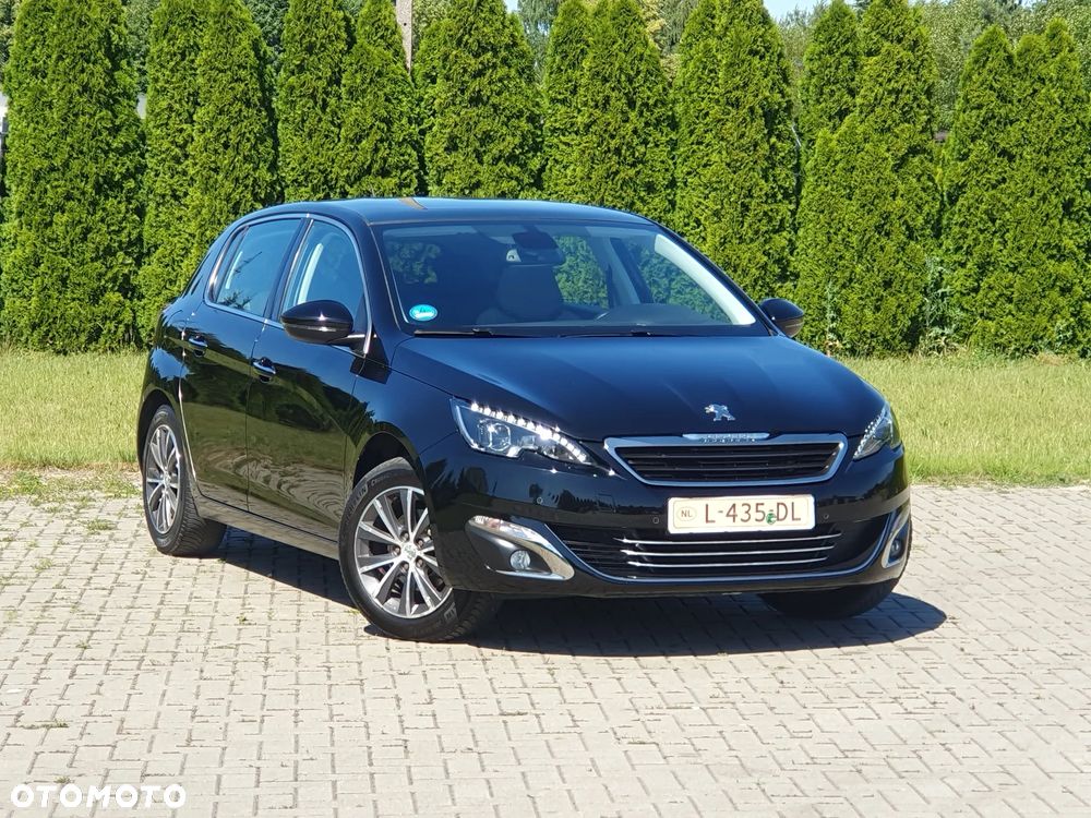 Peugeot 308 125 THP Allure - 8