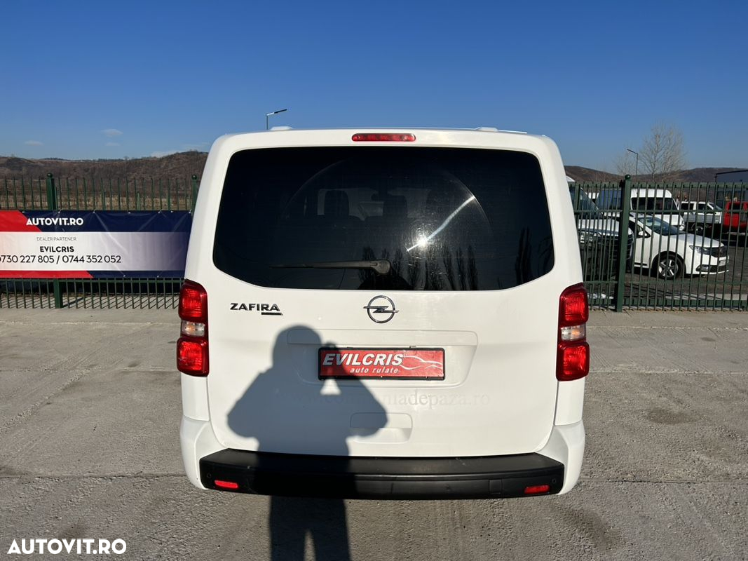 Opel Vivaro - 23