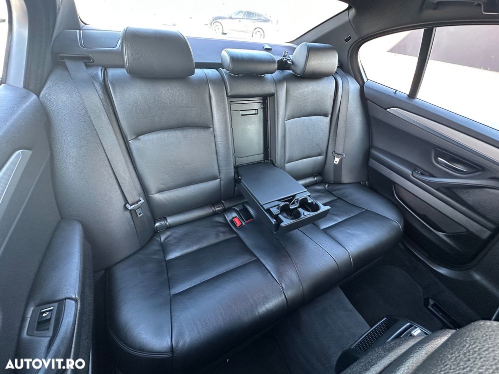 BMW Seria 5 520d xDrive Aut. Luxury Line - 8
