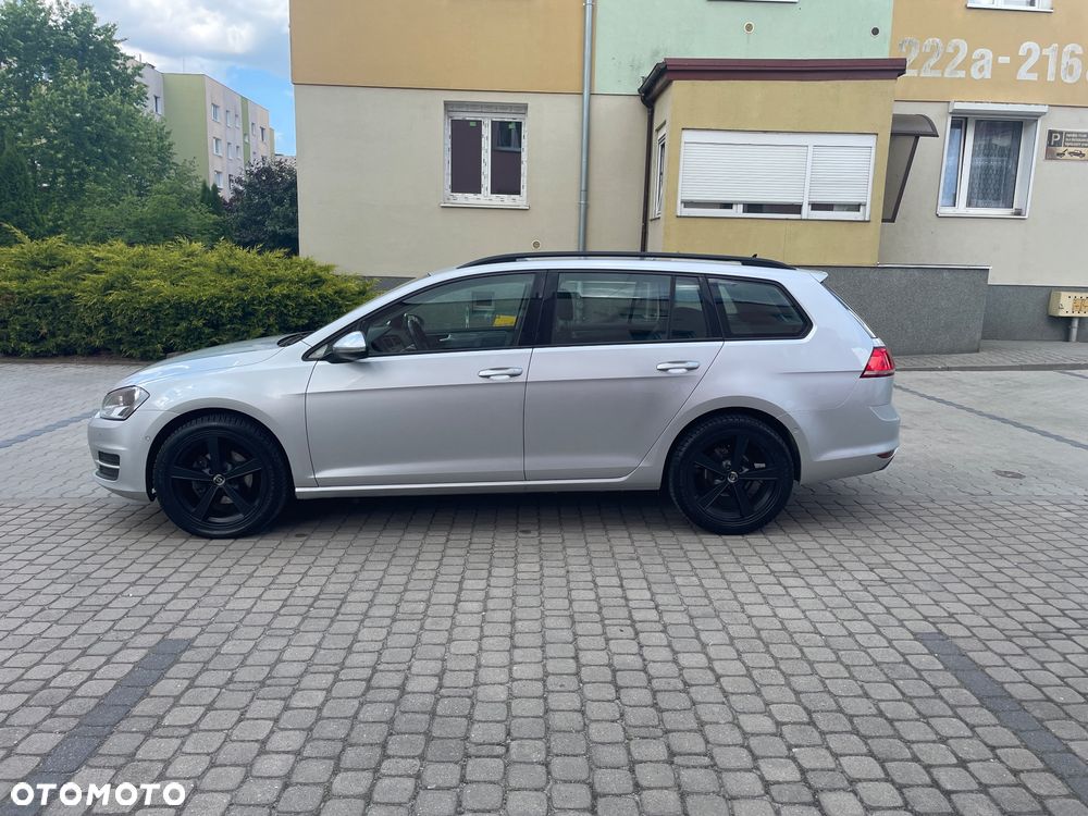 Volkswagen Golf 1.6 TDI BMT Comfortline - 8