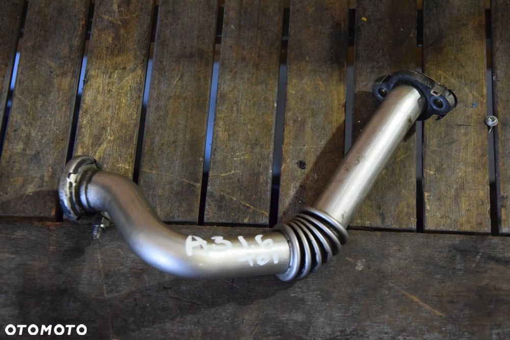 AUDI A3 8P LIFT 08-12 1.6 TDI Przewód rurka EGR 03L131521H - 1