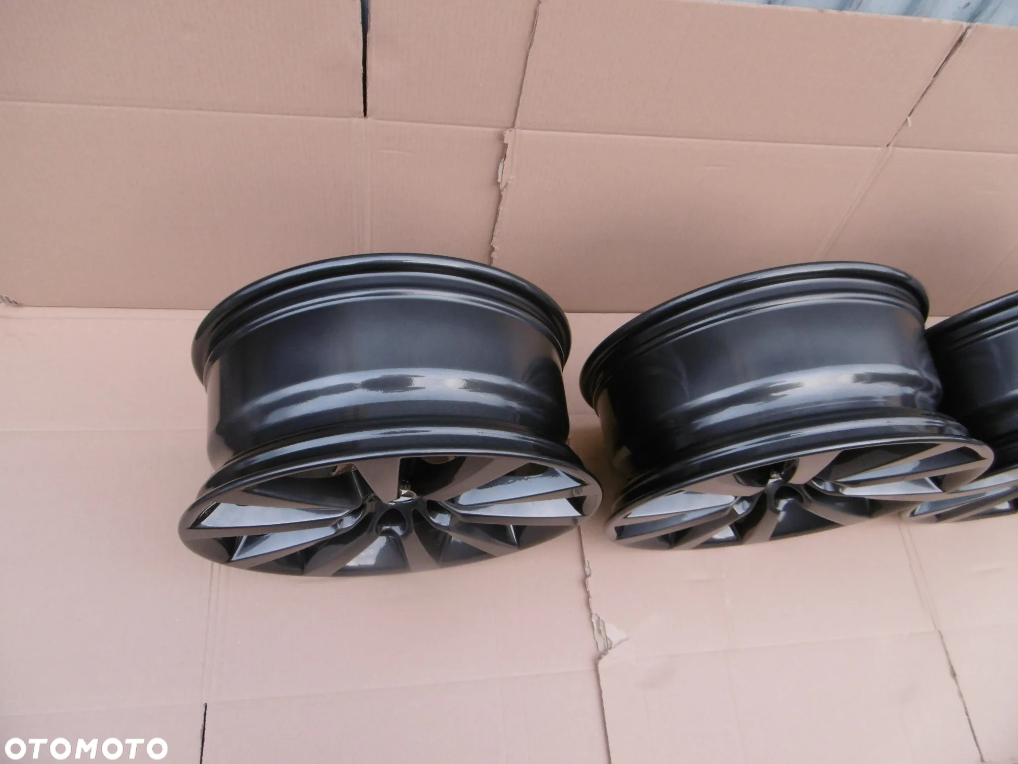 Felgi styling 328 BMW F06 F10 F11 F12 F13 18 cali 8J ET30 5x120 6790173 - 7