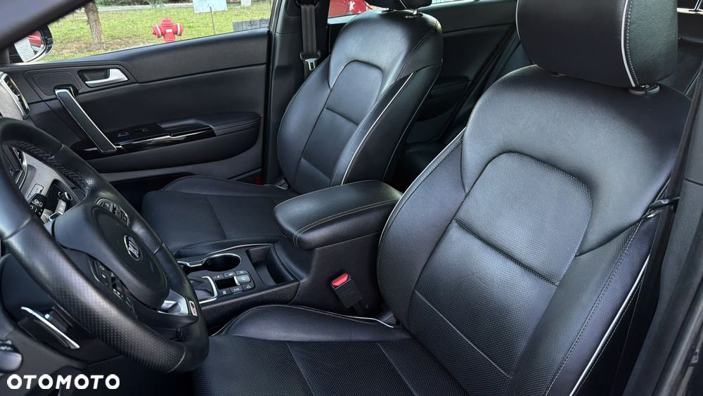 Kia Sportage 2.0 CRDI L AWD - 36