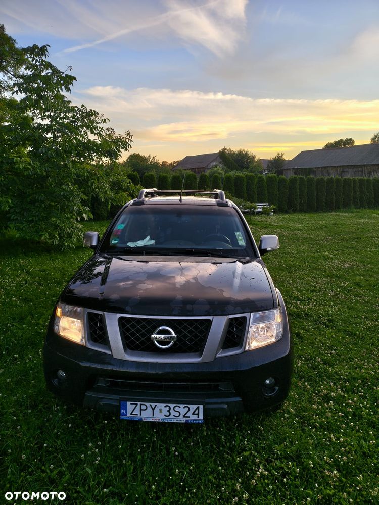 Nissan Navara 2.5 D XE Long EU5 - 6