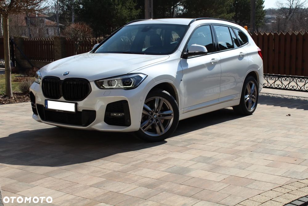 BMW X1 xDrive20i M Sport - 1