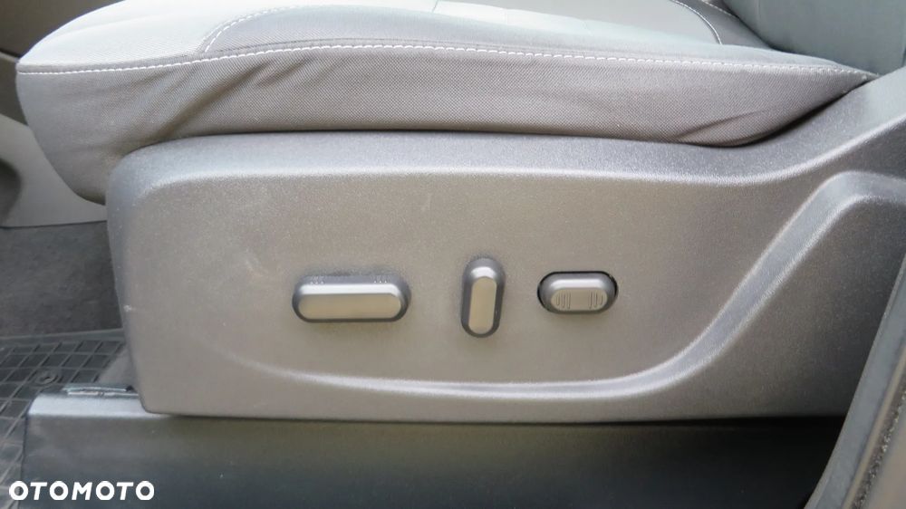 Ford Escape - 10