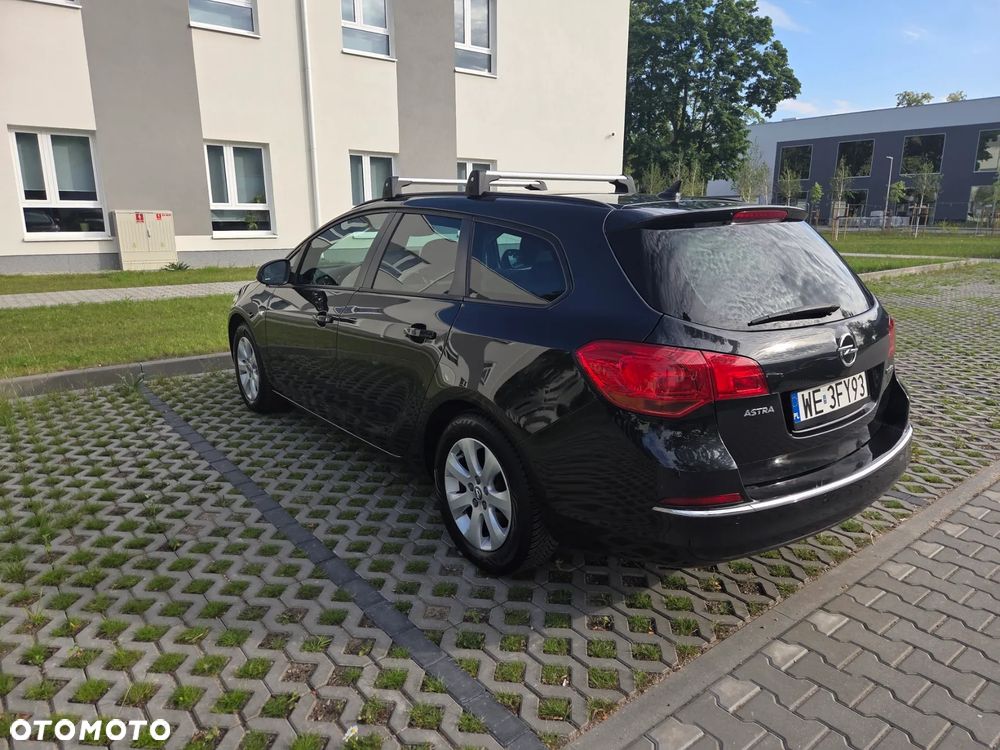 Opel Astra 1.4 Turbo Automatik - 3