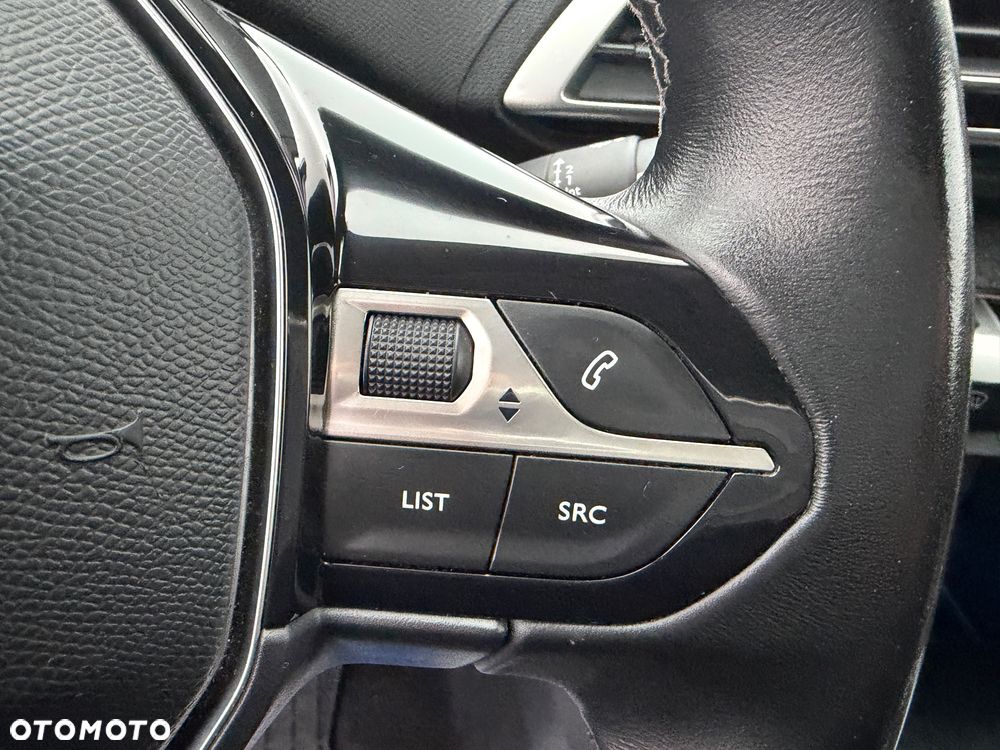 Peugeot 3008 PureTech 130 Stop & Start GPF Active Business-Paket - 22