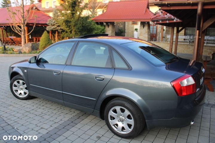 Audi A4 Limousine - 21