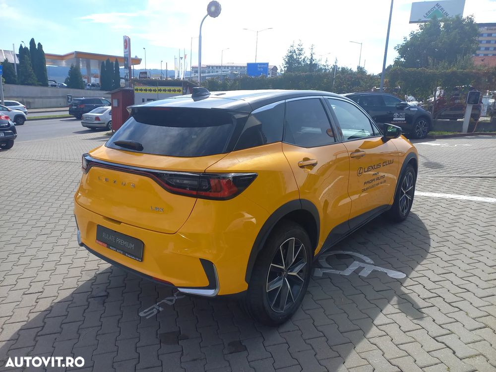 Lexus LBX 1.5 HEV 4x2 CVT Cool - 6