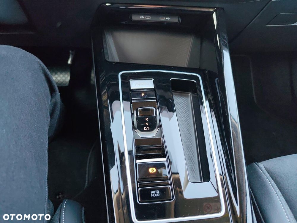 Volkswagen Golf Variant - 16