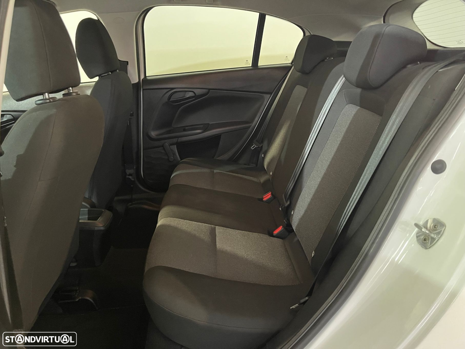 Fiat Tipo 1.3 M-Jet Pop - 11