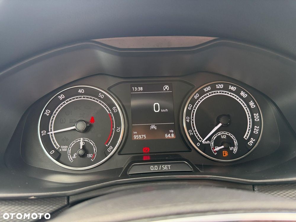 Skoda Kamiq 1.0 TSI Ambition - 19