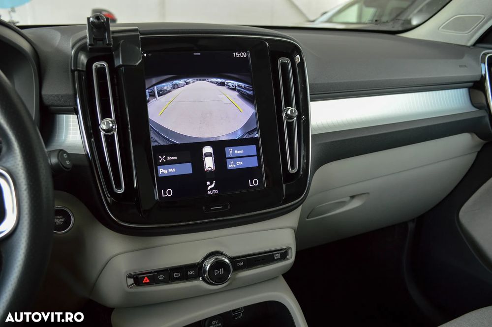 Volvo XC 40 D4 AWD Inscription - 10