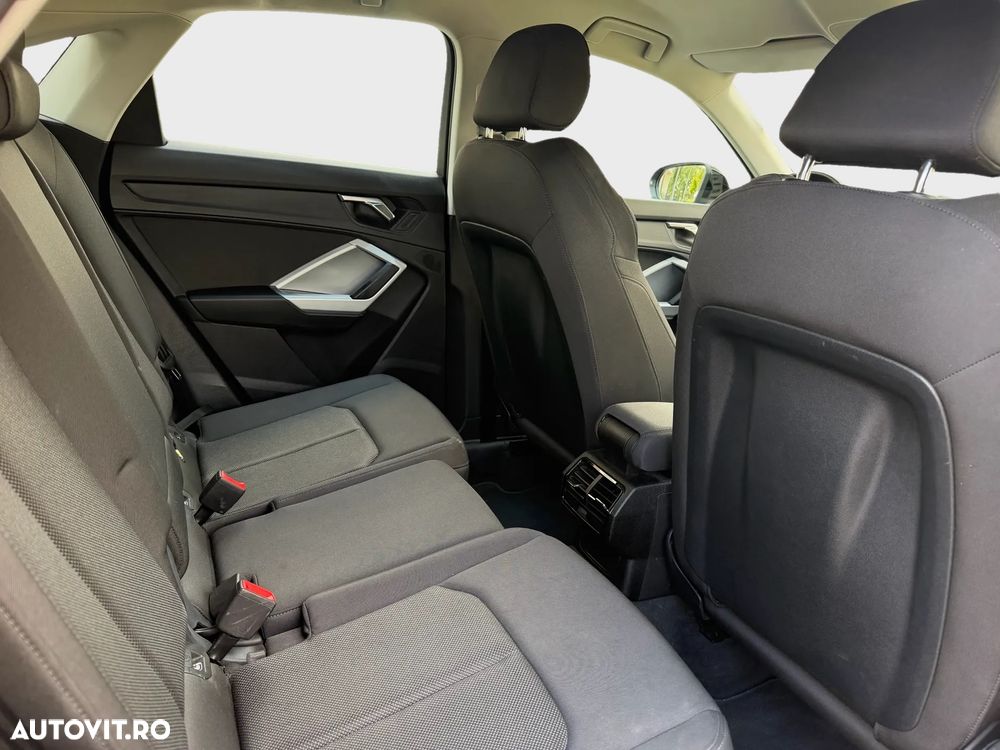 Audi Q3 2.0 35 TDI S tronic - 8