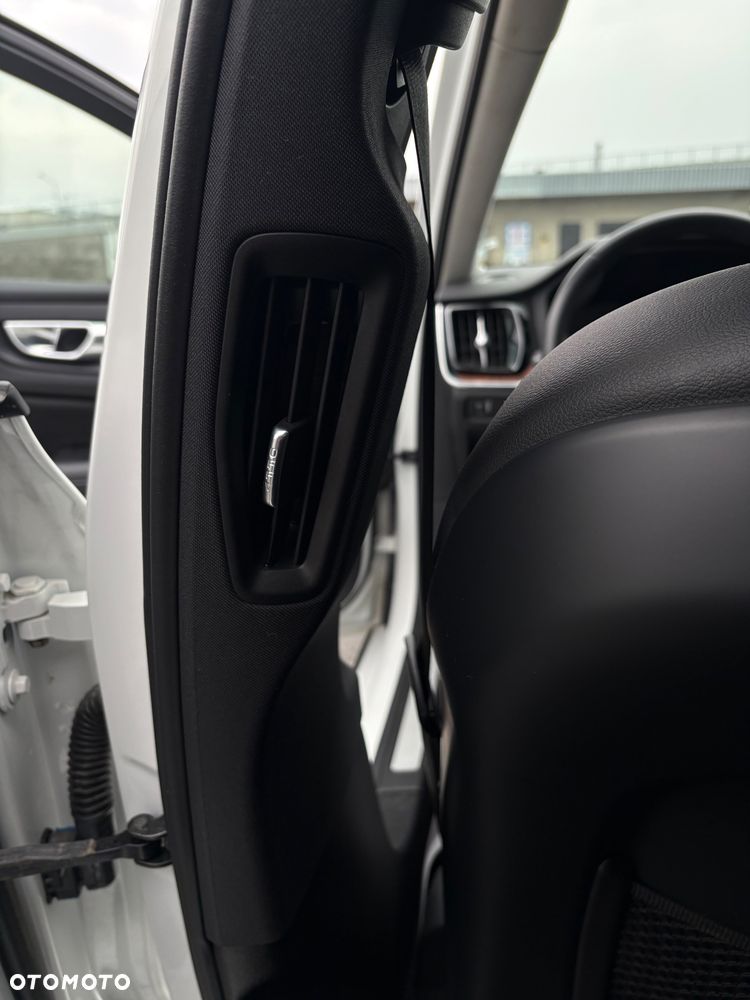 Volvo S60 B5 B Geartronic RDesign - 40