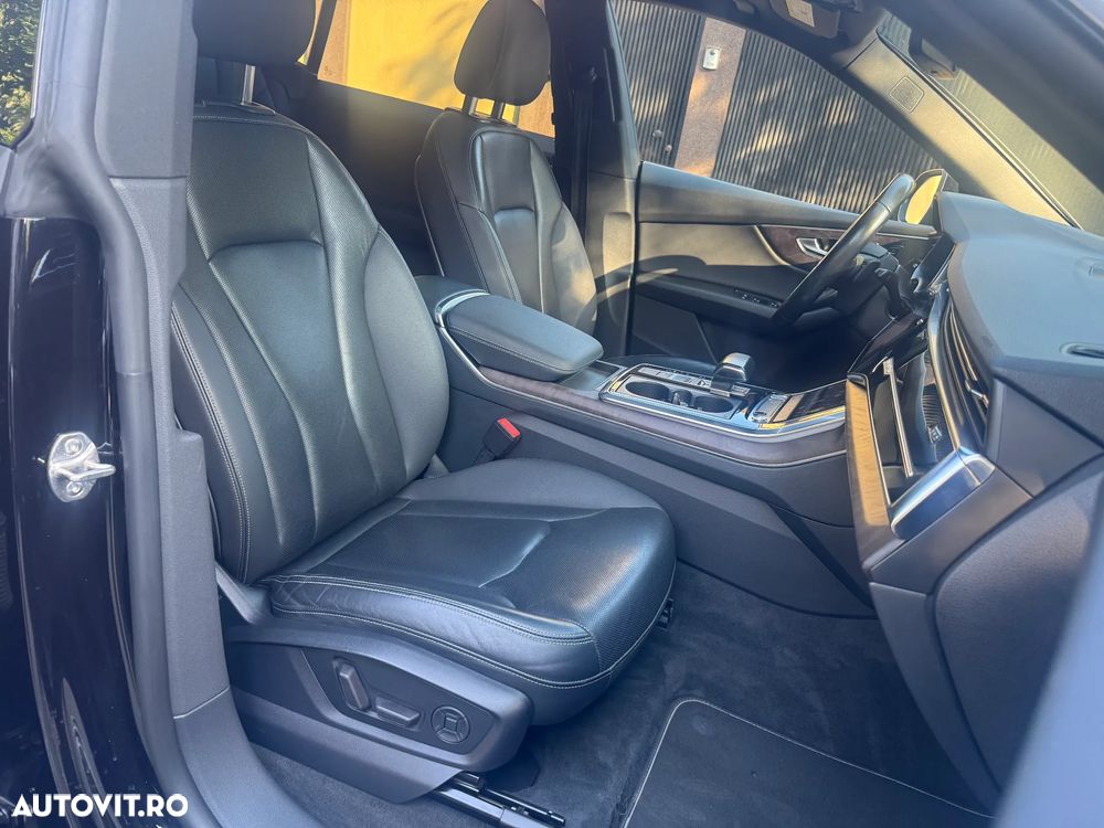 Audi Q8 3.0 55 TFSI quattro Tiptronic MHEV - 7