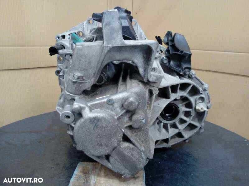 Cutie de viteze Dacia Duster; 1.5 DCI; 2x4; 6 Trepte; 2016; TL 4077 - 3