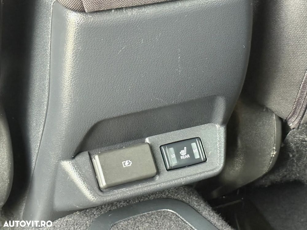 Nissan LEAF 62 kWh e+ N-Connecta - 22