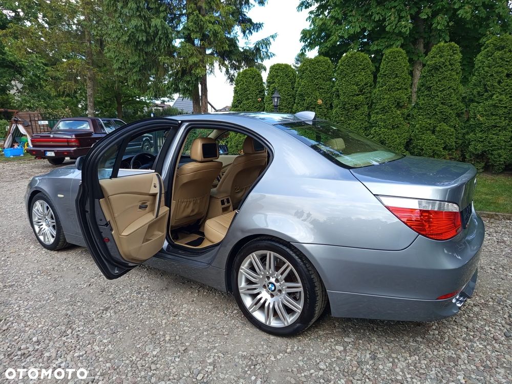 BMW Seria 5 - 12