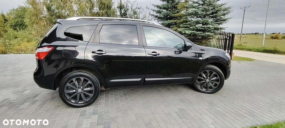 Nissan Qashqai+2 - 5