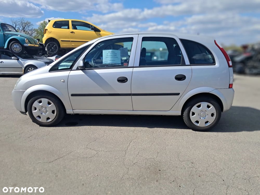 Opel Meriva 1.6 16V (Essentia) - 6