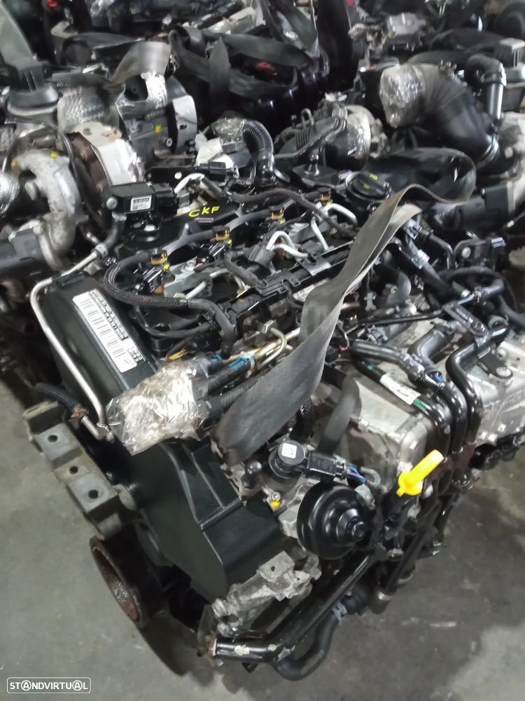 Motor Volkswagen Golf VII 2.0 Tdi REF: CKF (2013) - 3