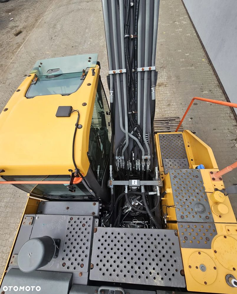 Volvo EC 220EL - 13