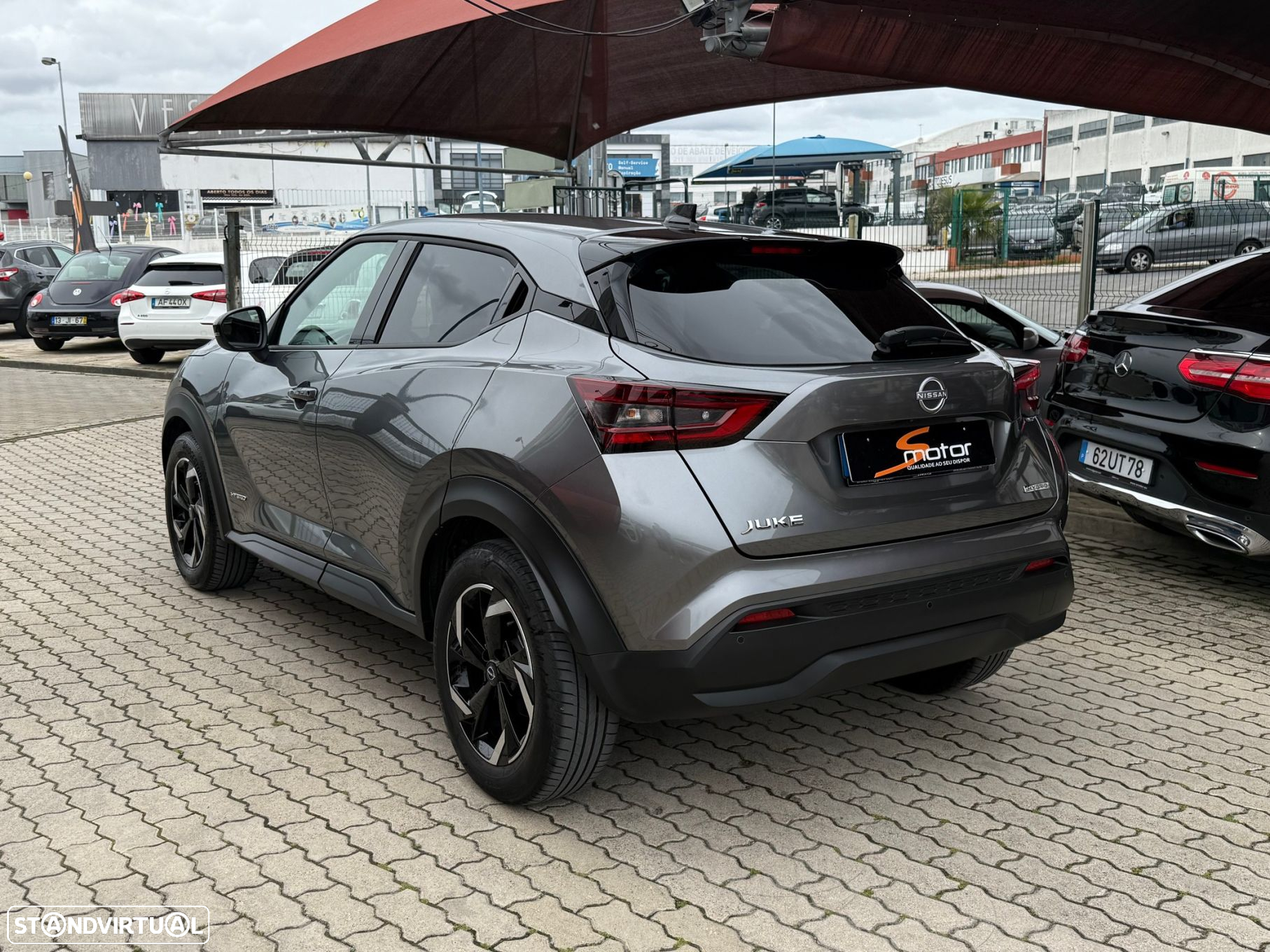 Nissan Juke 1.6 Hybrid N-Design Silver - 3