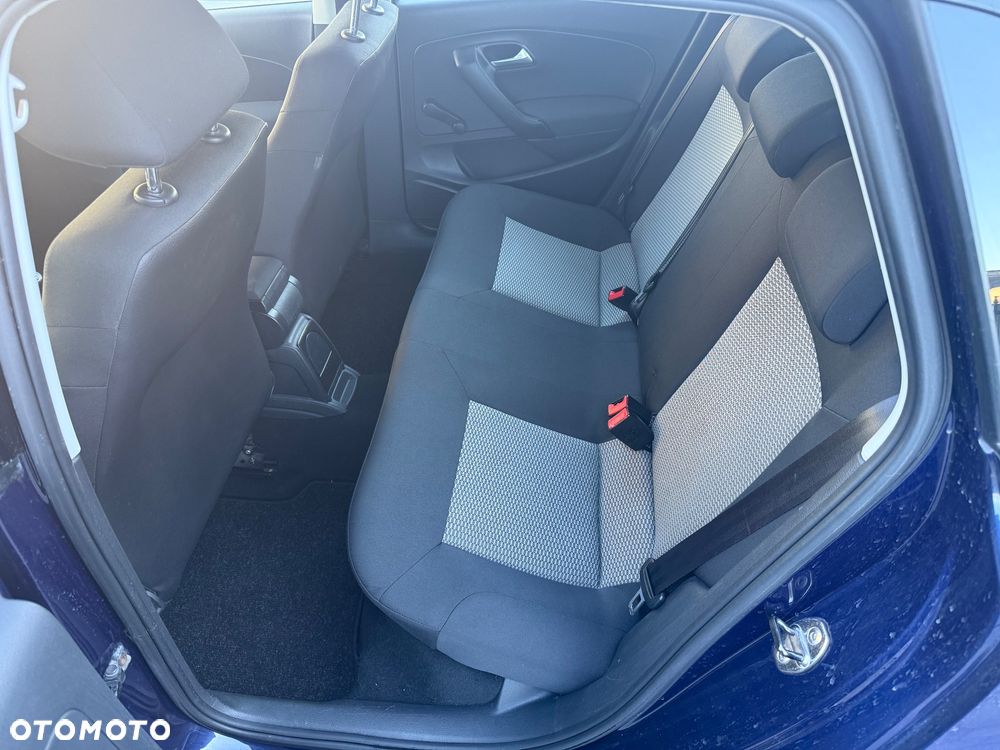 Volkswagen Polo - 14